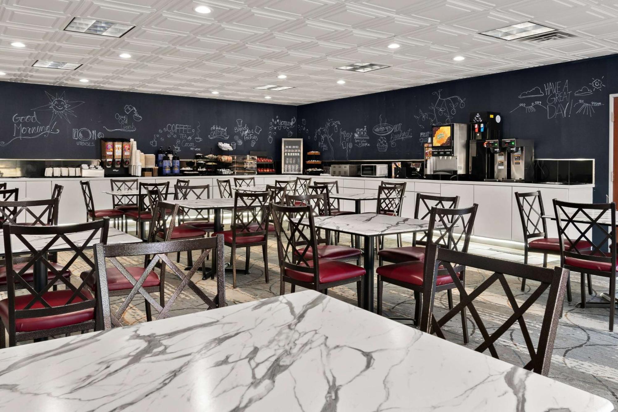 Ramada By Wyndham Harrisburg/Hershey Area Экстерьер фото