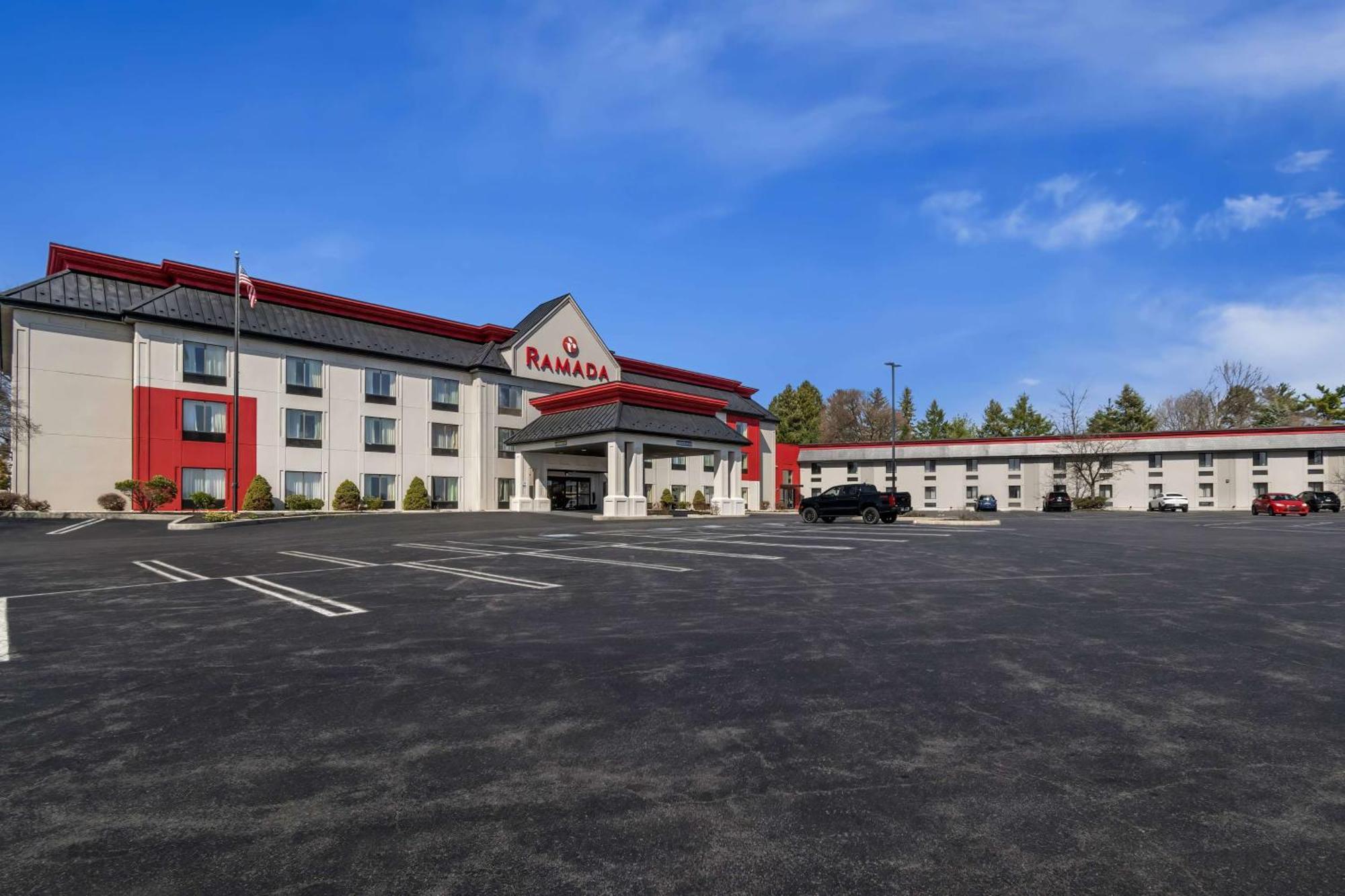 Ramada By Wyndham Harrisburg/Hershey Area Экстерьер фото